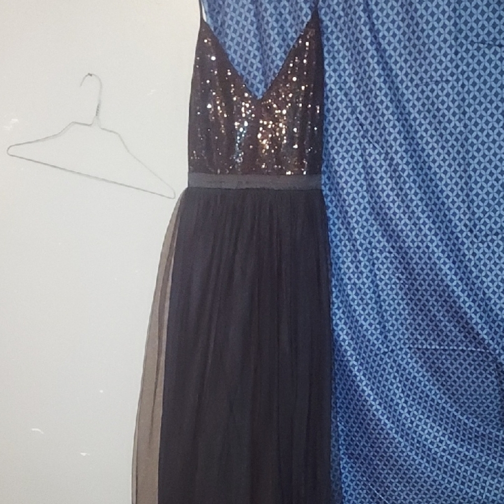 Elegant Black Sequin Evening Dress